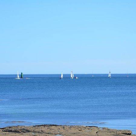 Votre Vue, La Mer, Les Bateaux !!! Wir Sprechen Flieben Deutsch, Touristentipps, We Speak English กงการ์โน ภายนอก รูปภาพ