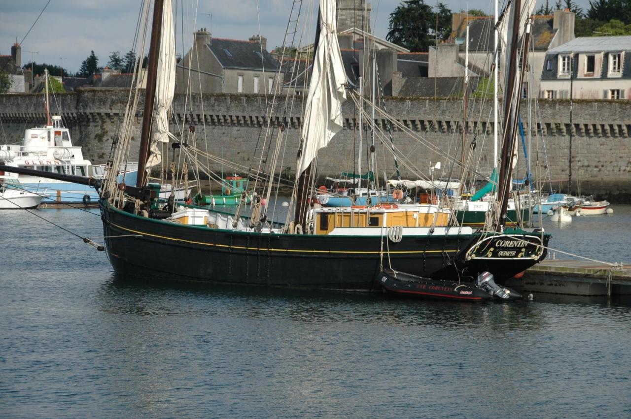 Votre Vue, La Mer, Les Bateaux !!! Wir Sprechen Flieben Deutsch, Touristentipps, We Speak English กงการ์โน ภายนอก รูปภาพ